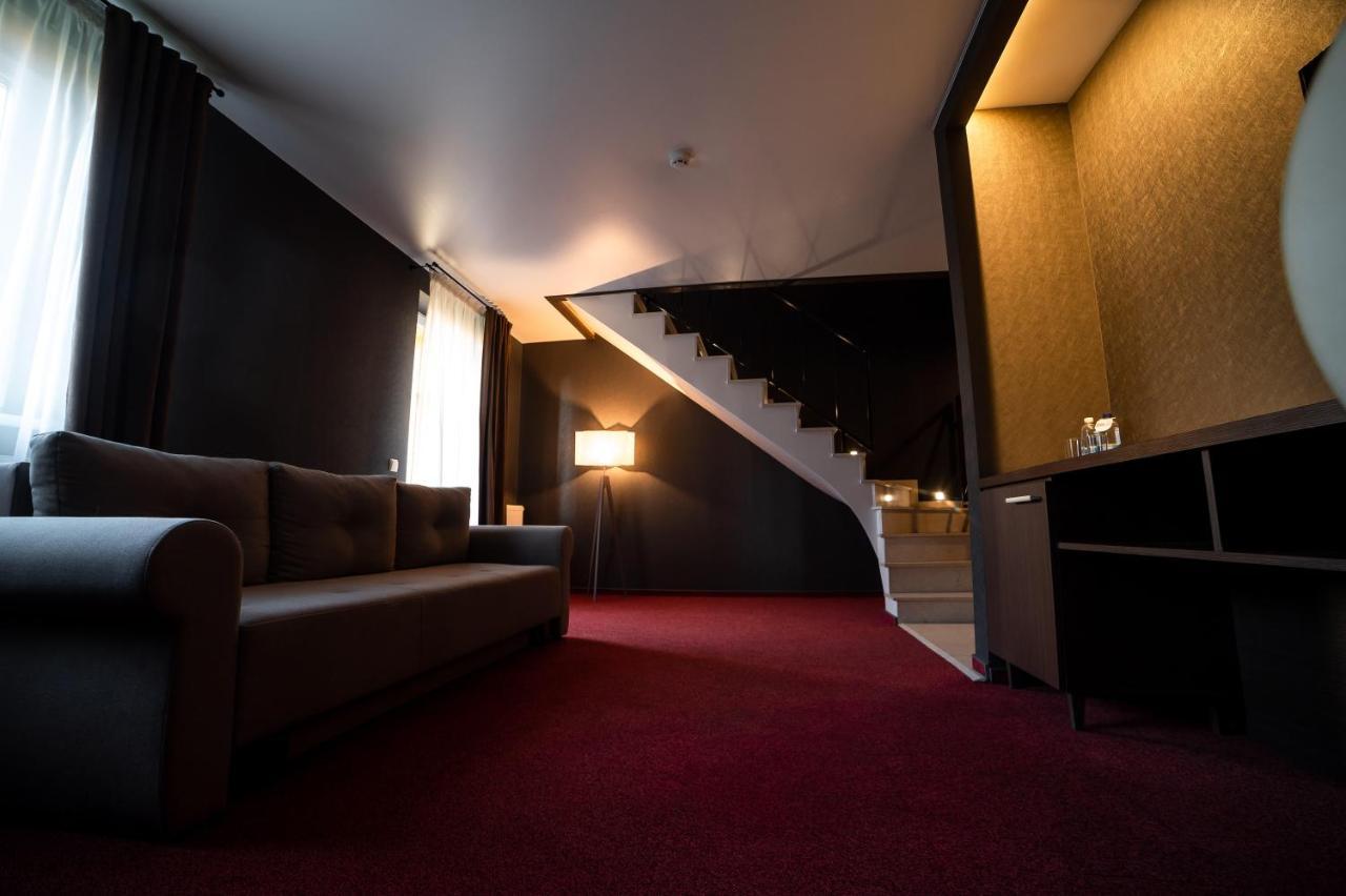 Sribni Leleky Hotel & Spa Lutsk Eksteriør bilde